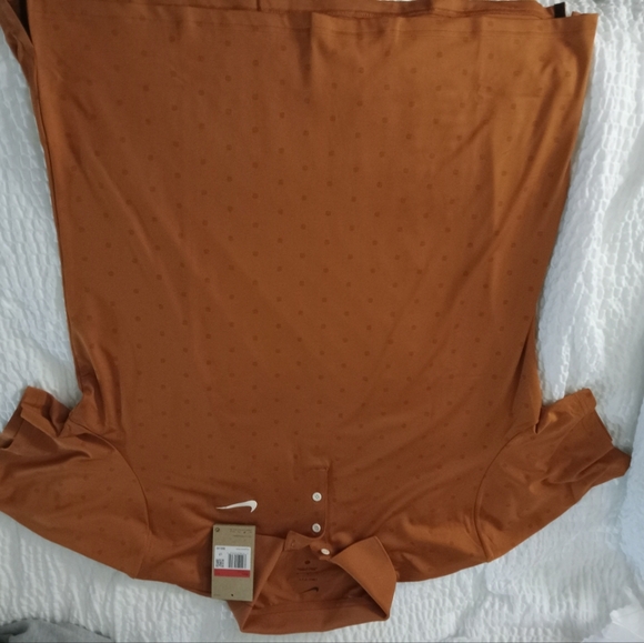 Nike PoloShirts - Picture 3 of 6